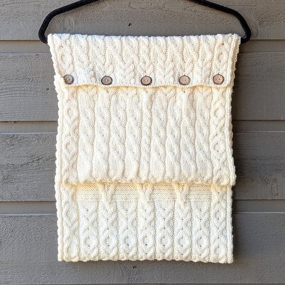 Aran Sweater Market Accessories - NWOT Aran Sweater Market Cream Cable Knit Scarf Buttons 100% Merino Wool